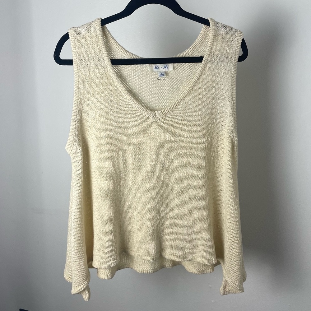 She & Sky V Neck Sweater Tank Top